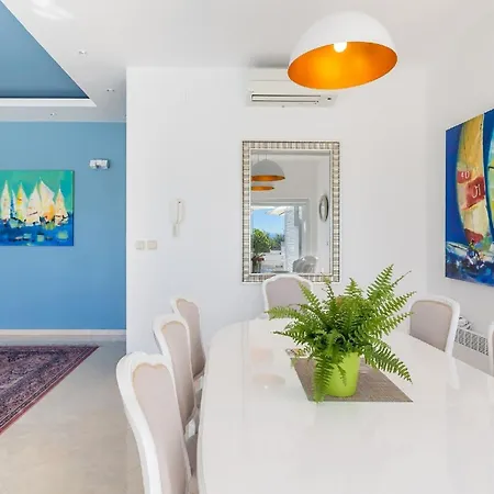 Nyaraló Mit Privatpool Fuer 10 Personen Ca 227 Qm In Poljane, Kvarner Bucht Gespanschaft Primorje-gorski *