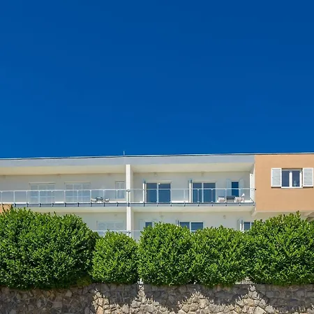 Mit Privatpool Fuer 10 Personen Ca 227 Qm In Poljane, Kvarner Bucht Gespanschaft Primorje-gorski Nyaraló *